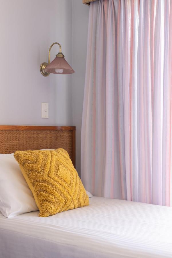 South Pacific Palms Motor Inn Tuncurry Bagian luar foto